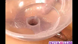 Kawai Yui gets vibrator and bumper in the matter of pussy